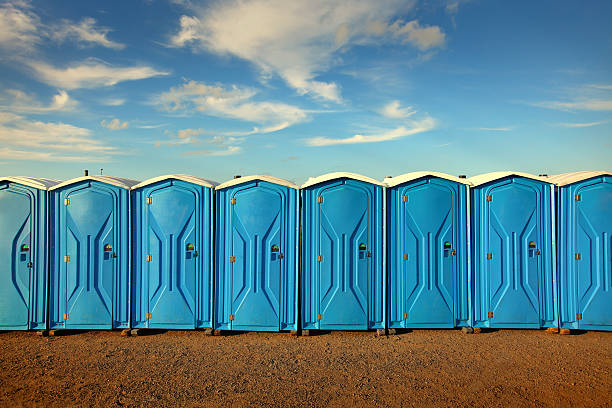 Best Deluxe Portable Toilet Rental in USA